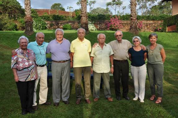 O aniversariante e os sete irmãos, na fazenda em Ribeirão Preto, no interior de São Paulo